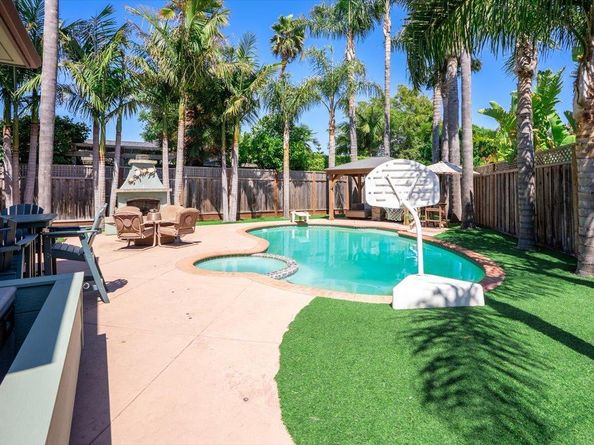 4150 Bye Way, Santa Cruz CA 95062