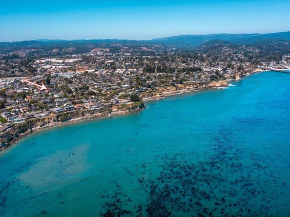 4150 Bye Way, Santa Cruz CA 95062