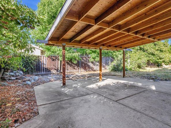 207 Redwood Avenue, Milpitas CA 95035