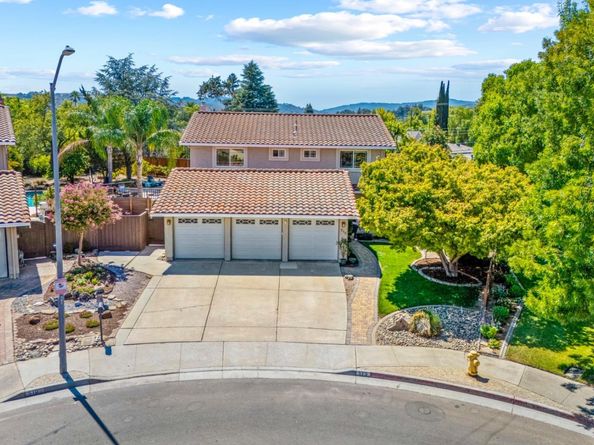 515 Encino Drive, Morgan Hill CA 95037