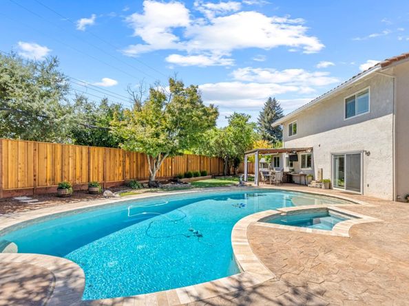 515 Encino Drive, Morgan Hill CA 95037