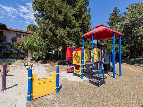 425 Costa Mesa Terrace F, Sunnyvale CA 94085