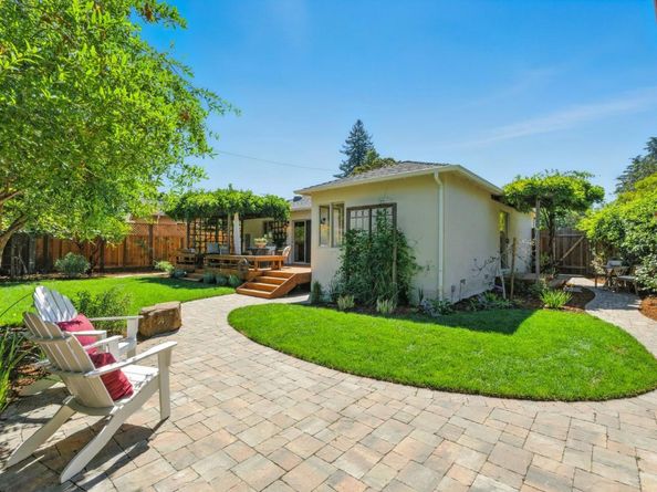 792 Bond Way, Mountain View CA 94040