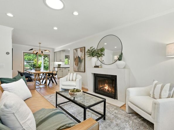 792 Bond Way, Mountain View CA 94040