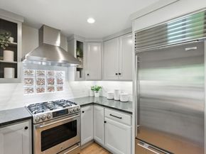 792 Bond Way, Mountain View CA 94040