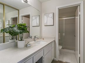2206 Almaden Road Road B, San Jose CA 95125