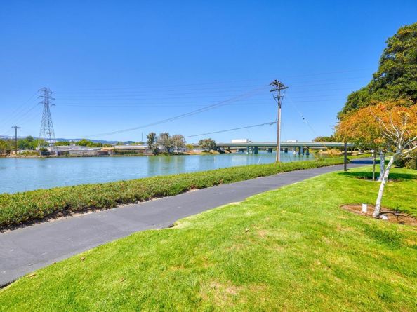 1989 Vista Del Mar, San Mateo CA 94404