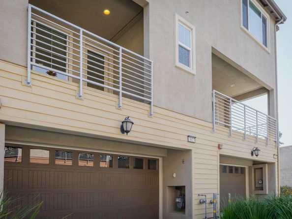 862 White Moonstone Loop, San Jose CA 95123