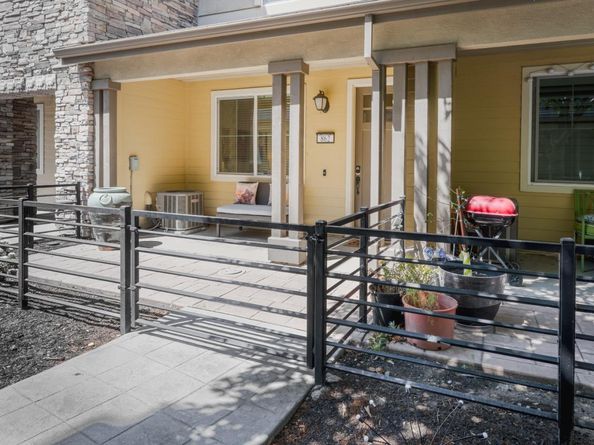 862 White Moonstone Loop, San Jose CA 95123