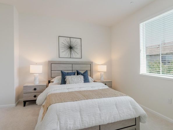 862 White Moonstone Loop, San Jose CA 95123
