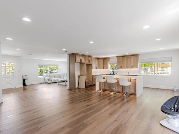 700 Eschenburg Drive, Gilroy CA 95020