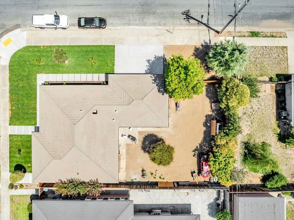700 Eschenburg Drive, Gilroy CA 95020