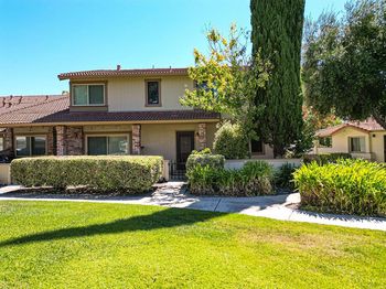 5453 Colony Green Drive