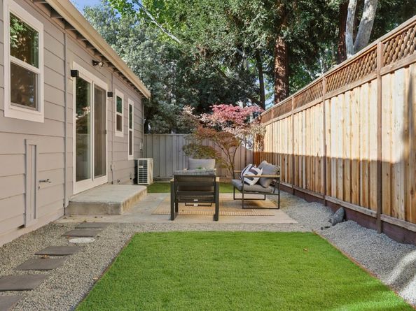 453 N Rengstorff Avenue 15, Mountain View CA 94043