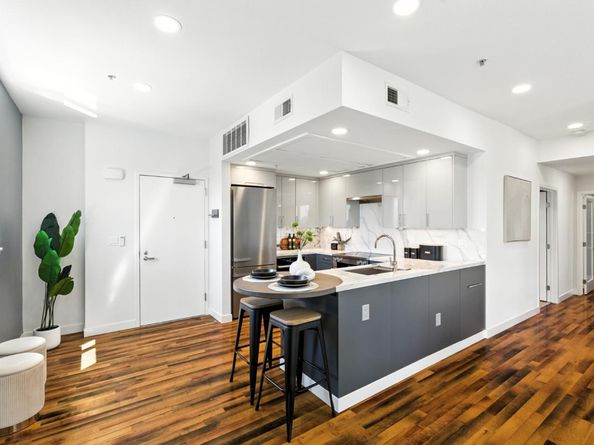 88 Bush Street 3187, San Jose CA 95126