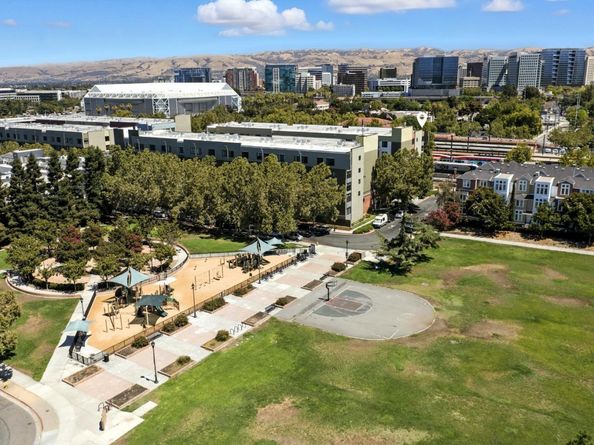 88 Bush Street 3187, San Jose CA 95126