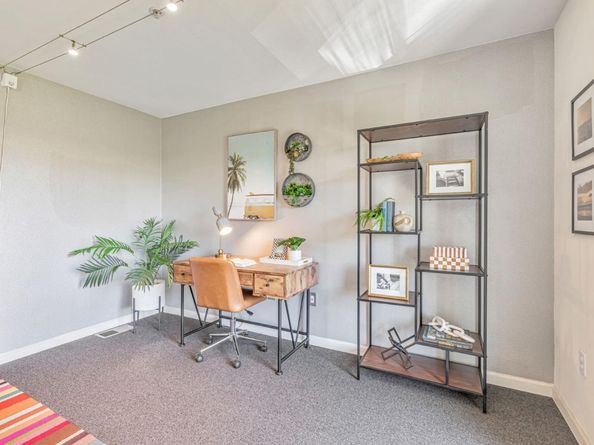 800 N 8th Street 311, San Jose CA 95112