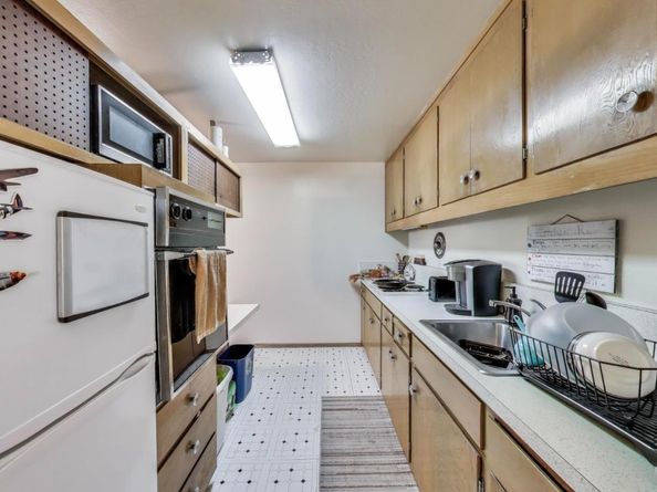 100 Millbrae, Millbrae CA 94030