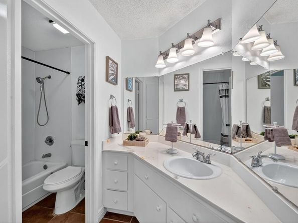 482 Shadowgraph Drive, San Jose CA 95110