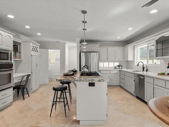 1524 Santa Maria Avenue, San Jose CA 95125