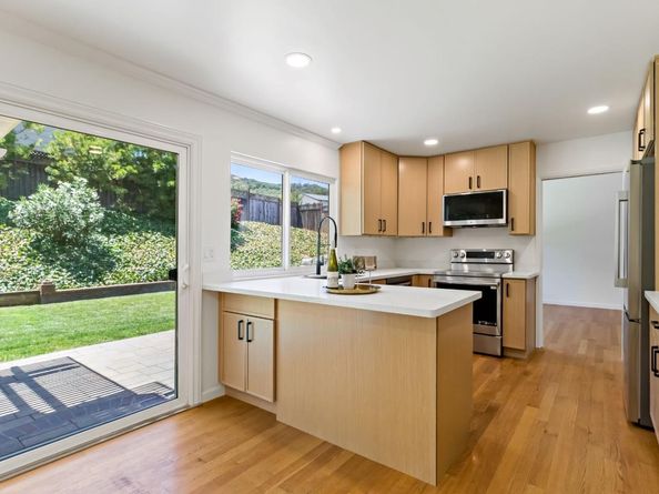 6561 Skyfarm Drive, San Jose CA 95120