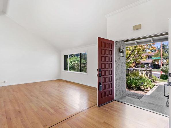 6561 Skyfarm Drive, San Jose CA 95120
