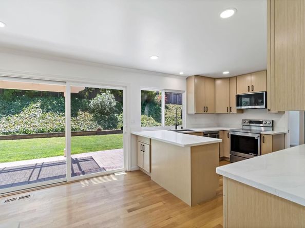 6561 Skyfarm Drive, San Jose CA 95120