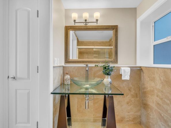 1851 21st Avenue, San Francisco CA 94122