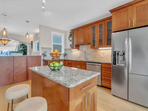 1851 21st Avenue, San Francisco CA 94122
