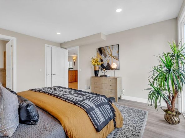 1851 21st Avenue, San Francisco CA 94122