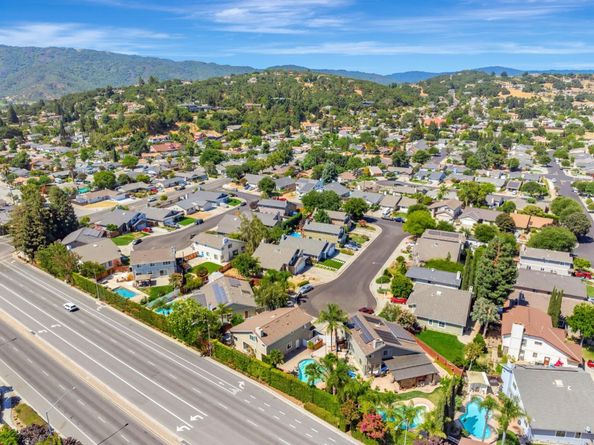 1206 Sycamore Court, Gilroy CA 95020