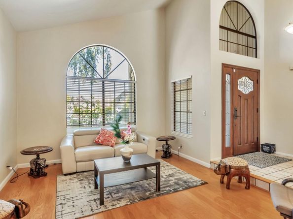 1206 Sycamore Court, Gilroy CA 95020