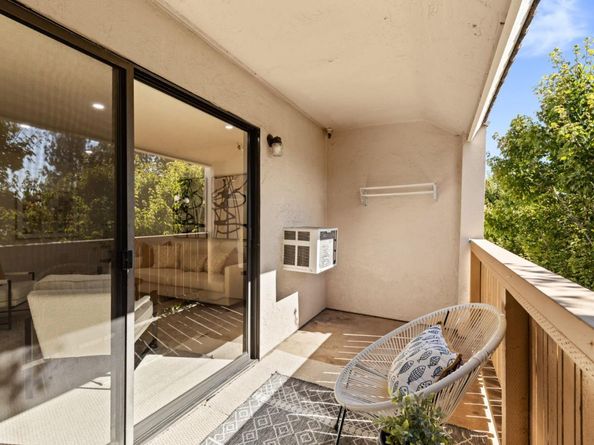400 Ortega Avenue 301, Mountain View CA 94040