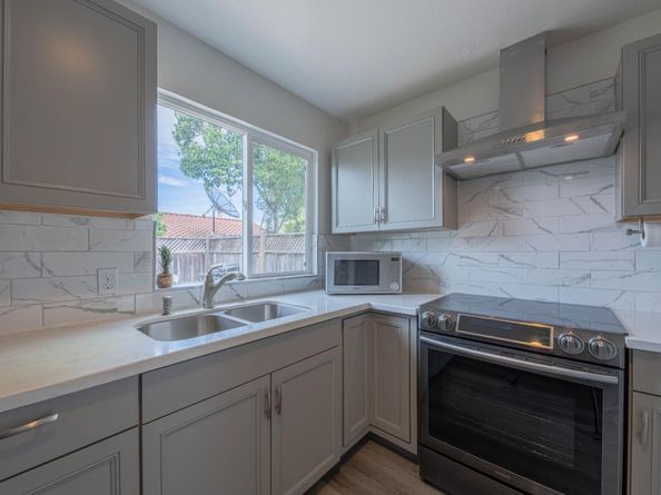 8340 Forest Street, Gilroy CA 95020