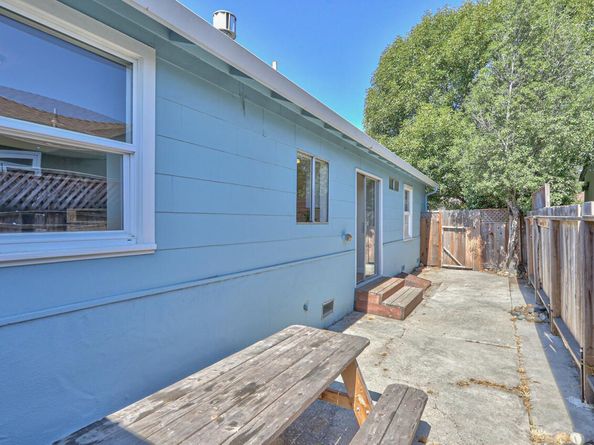 1815 King Street, Santa Cruz CA 95060