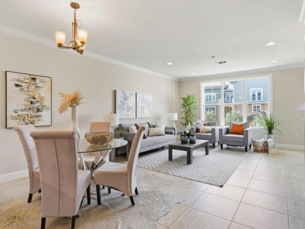 2881 Meridian Avenue 217, San Jose CA 95124