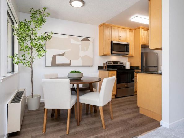 940 Kiely Boulevard C, Santa Clara CA 95051