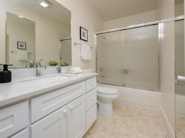 940 Kiely Boulevard C, Santa Clara CA 95051