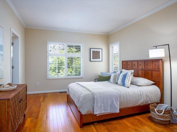 25 Windcrest Lane, South San Francisco CA 94080