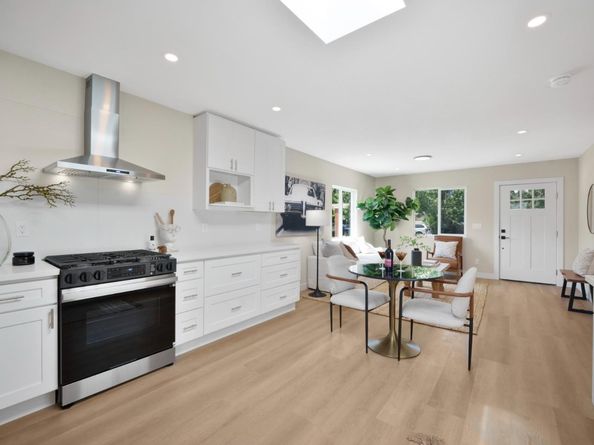 730 Laurel Street, San Jose CA 95126