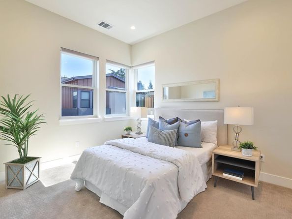 102 Hildebrand Drive, Los Gatos CA 95032