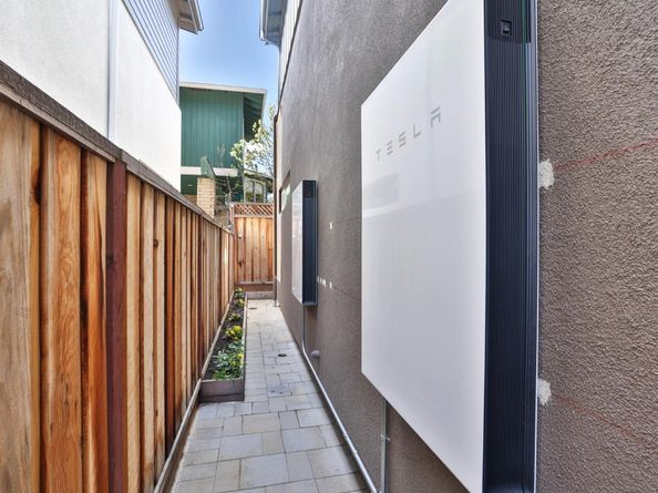 102 Hildebrand Drive, Los Gatos CA 95032