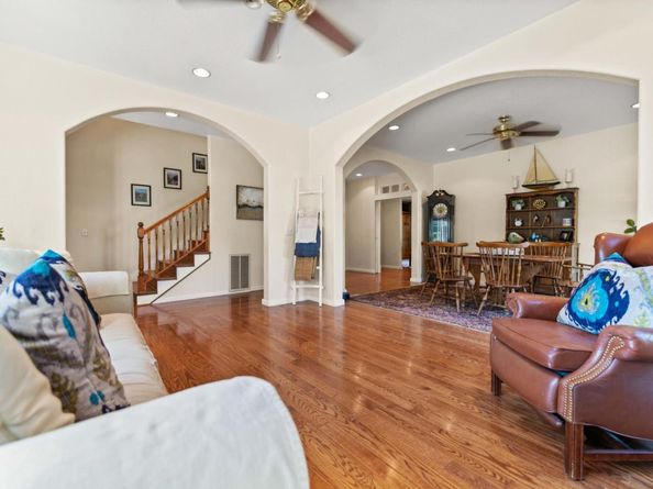 16973 Roberts Road, Los Gatos CA 95032