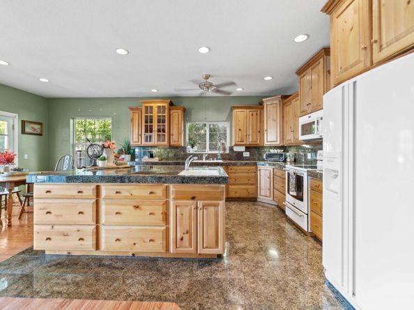 16973 Roberts Road, Los Gatos CA 95032