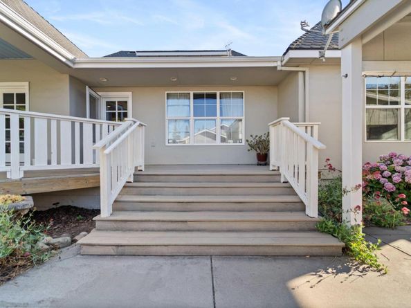 16973 Roberts Road, Los Gatos CA 95032