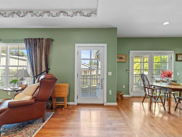16973 Roberts Road, Los Gatos CA 95032