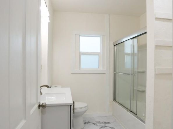 2570 Havenscourt Boulevard, Oakland CA 94605