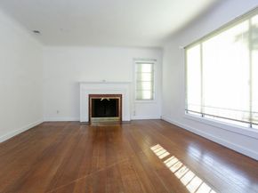 2570 Havenscourt Boulevard, Oakland CA 94605