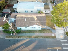 2570 Havenscourt Boulevard, Oakland CA 94605