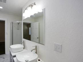 2570 Havenscourt Boulevard, Oakland CA 94605